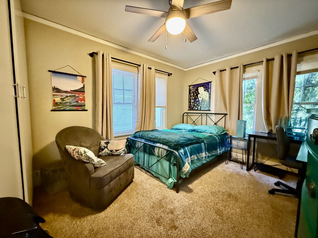 Stephanie's bedroom